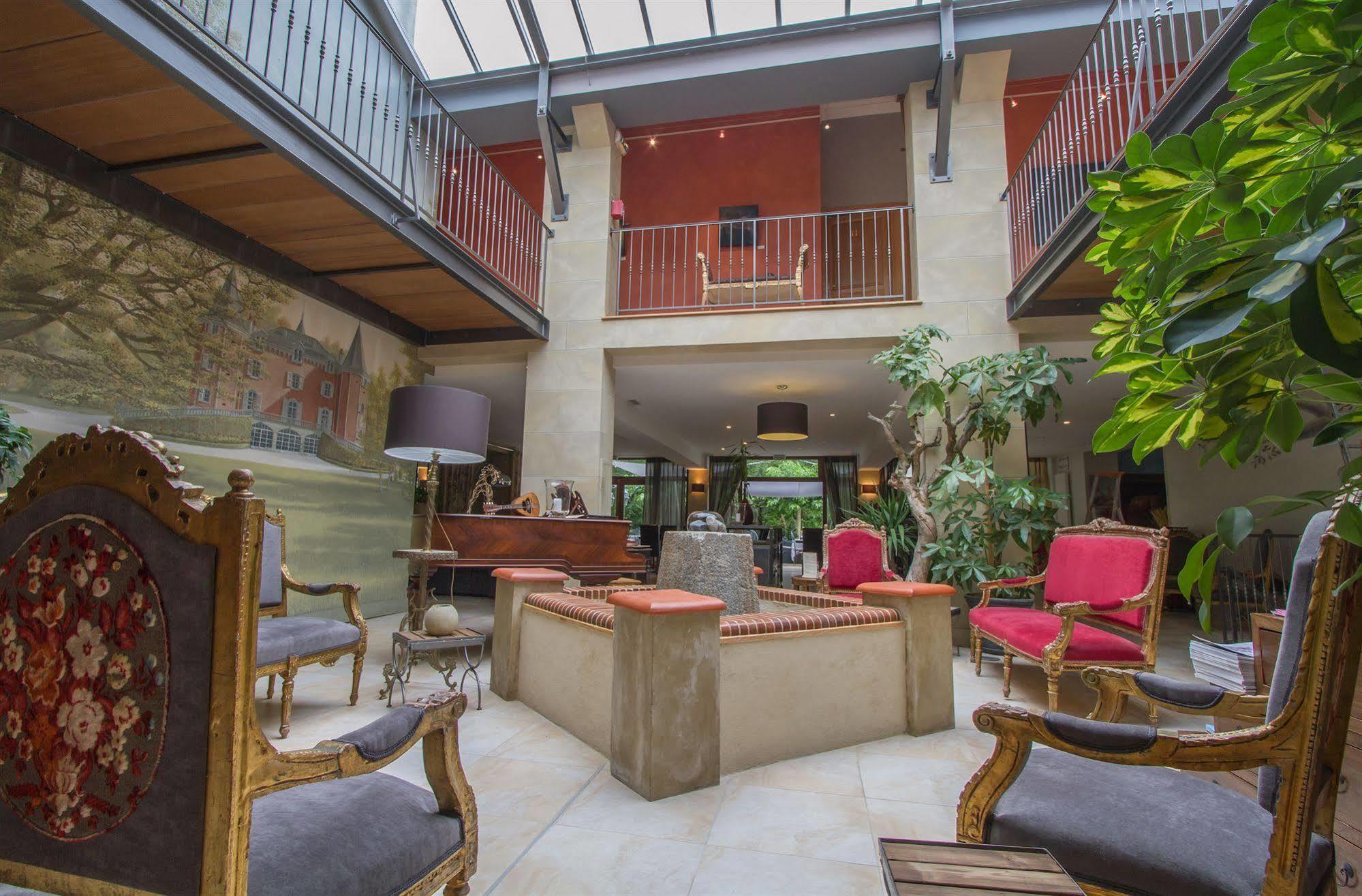 Le Pavillon Du Chateau, Hotel & Spa Revel  Buitenkant foto